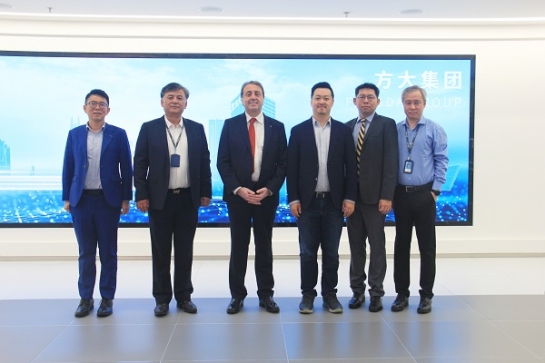 西門(mén)子交通有限公司亞太區(qū)首席執(zhí)行官 Michel Obadia一行到訪方大集團(tuán)